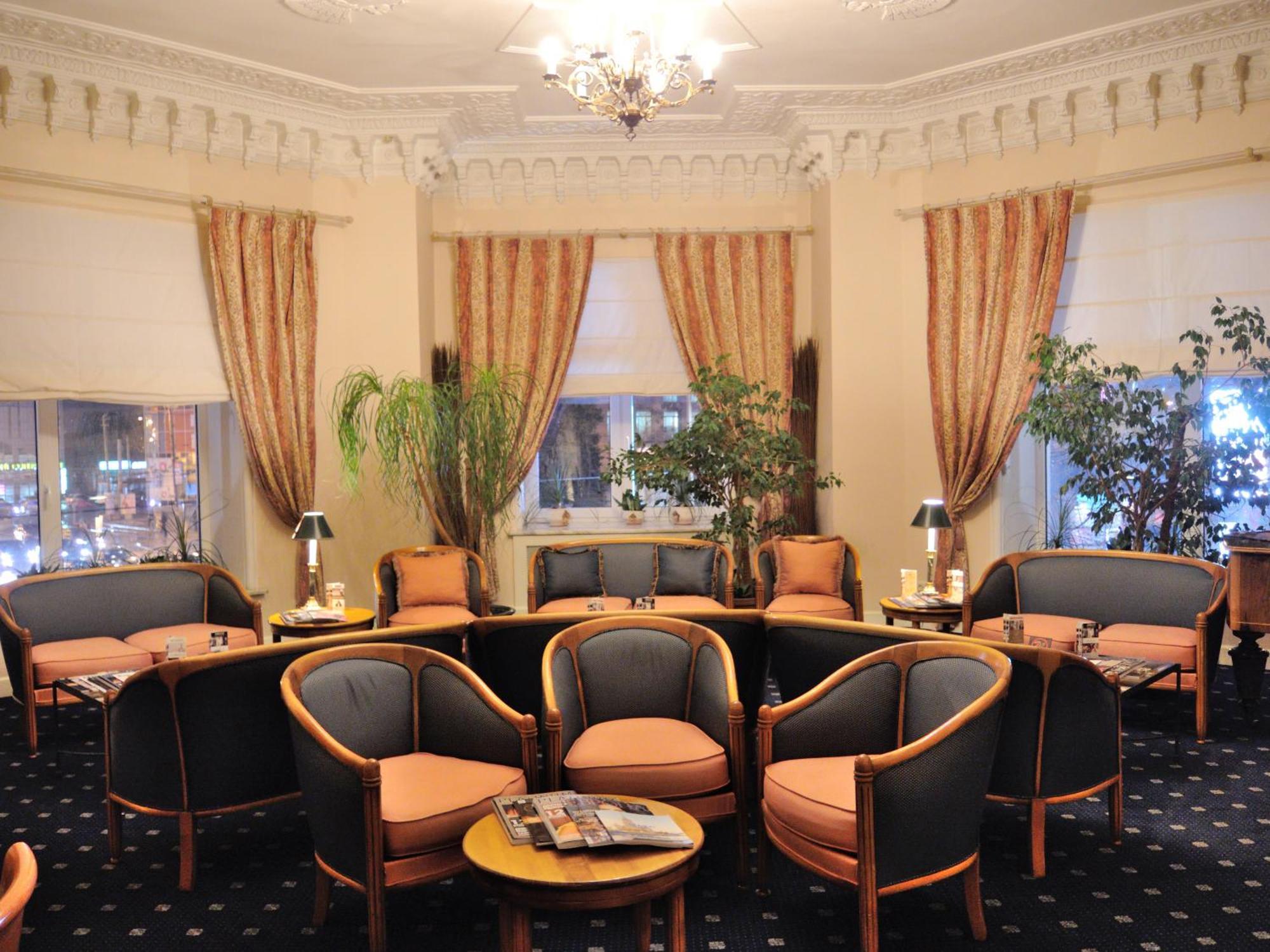 Grand Hotel Ukraine Dněpropetrovsk Exteriér fotografie