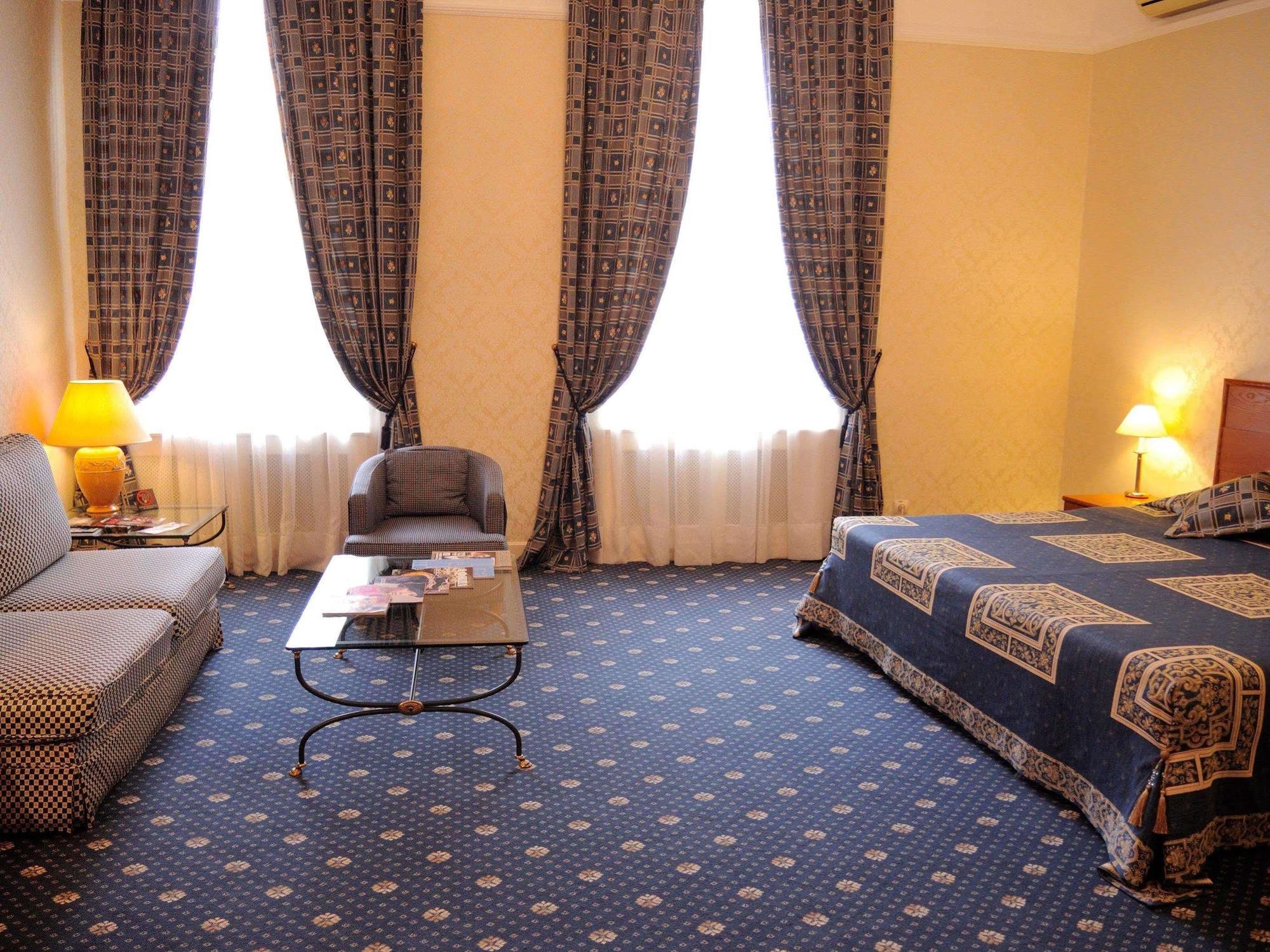 Grand Hotel Ukraine Dněpropetrovsk Exteriér fotografie